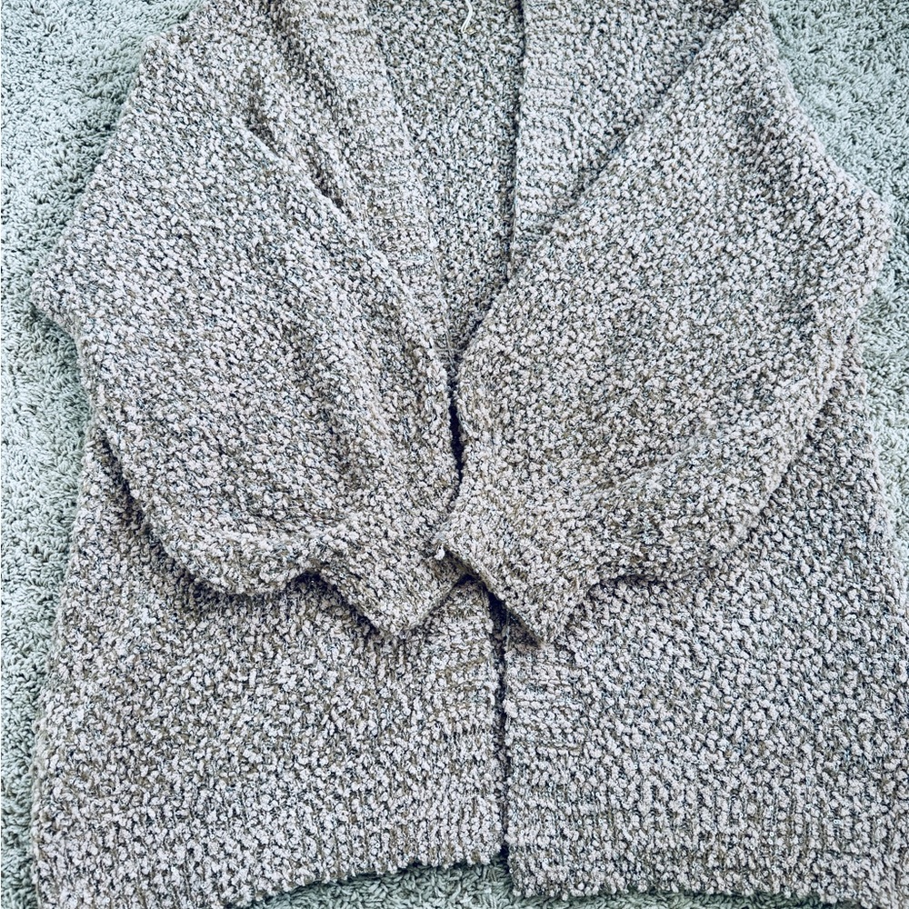 Joyfolie Cream Cardigan Sweater oversized Cardigan with a hint of sparkle.NWOT